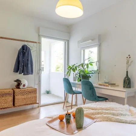 Bel Appartement Lumineux A Biarritz Exterior photo